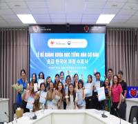 (25.9.15.) 나트랑시 제1기 한국어 강좌 종가 - Bế giảng các lớp tiếng Hàn kỳ 1 tại TP. Nha Trang 